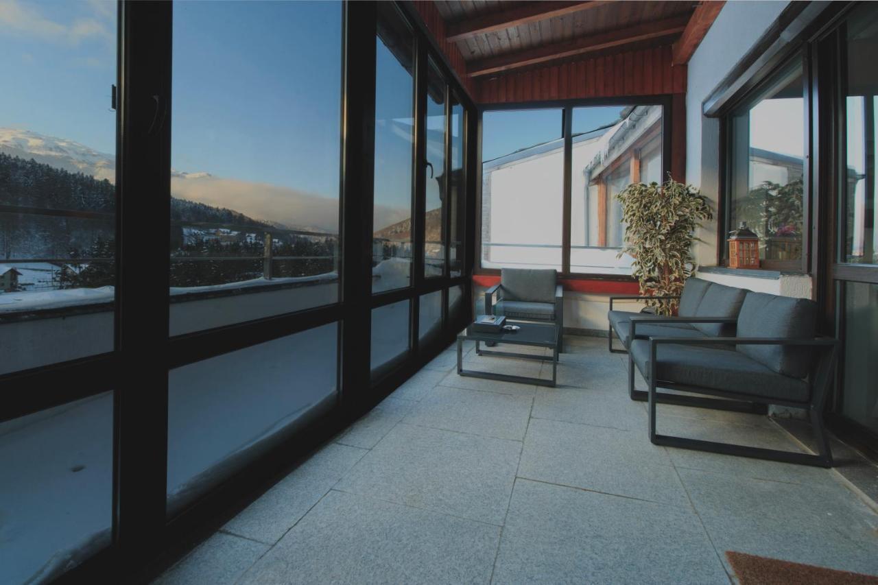 Best View Ap With Parking And 2 Bathrooms Σινάια Εξωτερικό φωτογραφία