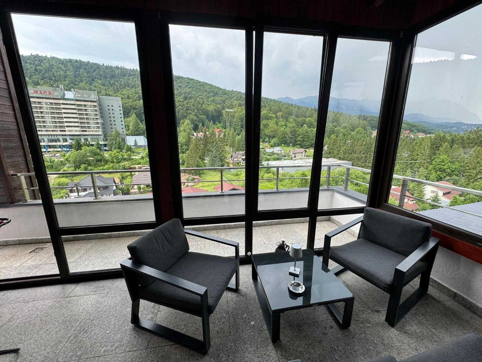 Best View Ap With Parking And 2 Bathrooms Σινάια Εξωτερικό φωτογραφία